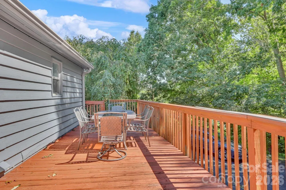 170 Bull Creek Road Mars Hill, NC 28754