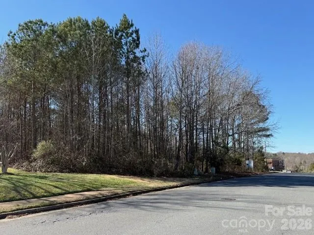 000 Waxhaw Parkway Waxhaw, NC 28173