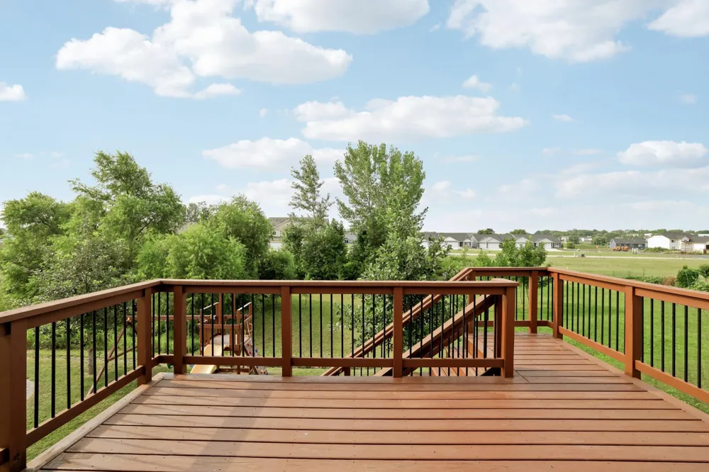 1108 Mulberry Avenue NE Montgomery, MN 56069