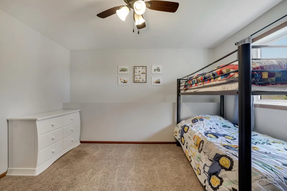 1108 Mulberry Avenue NE Montgomery, MN 56069
