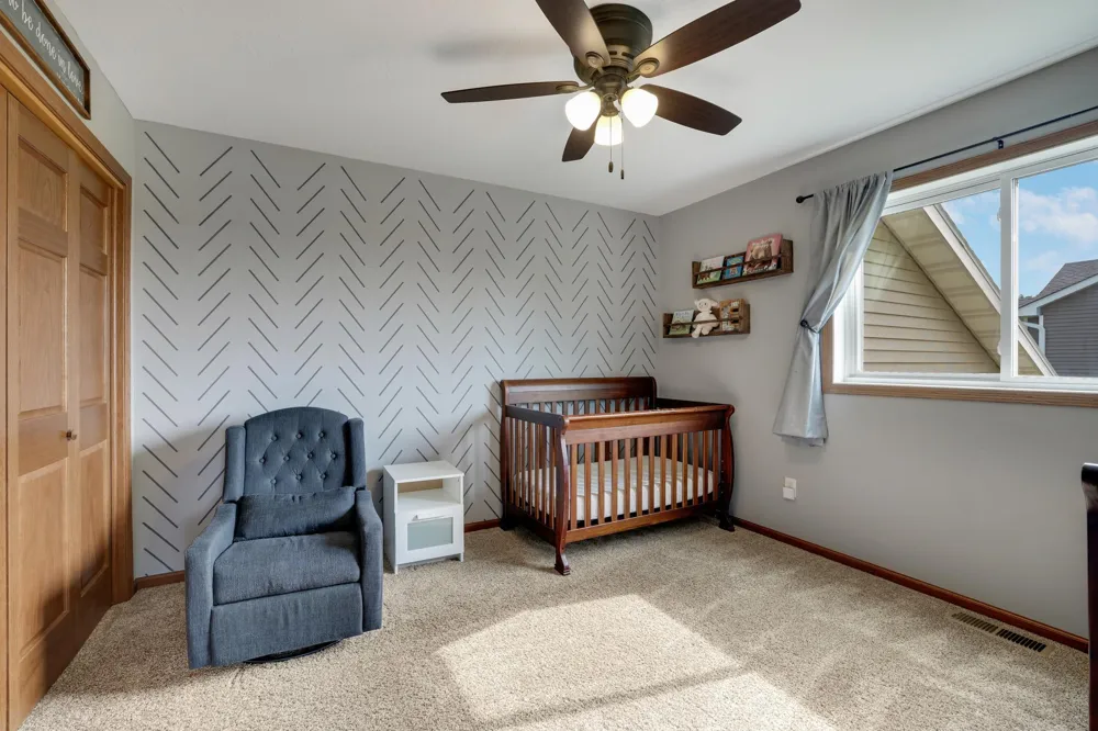 1108 Mulberry Avenue NE Montgomery, MN 56069