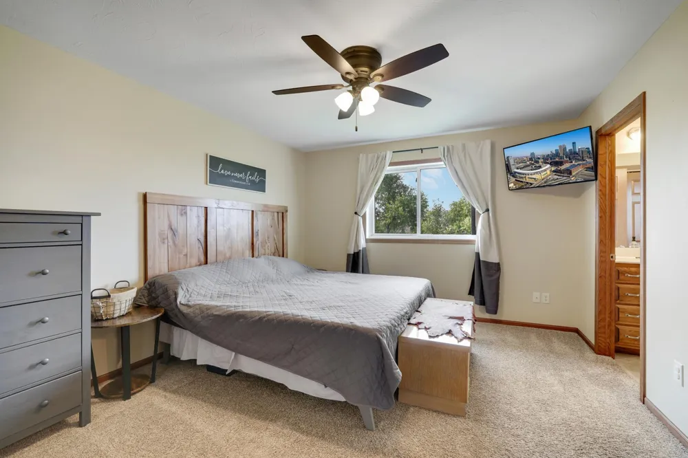 1108 Mulberry Avenue NE Montgomery, MN 56069