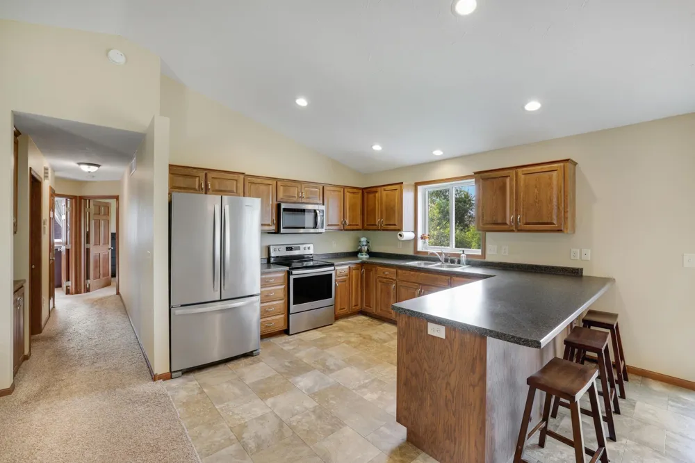1108 Mulberry Avenue NE Montgomery, MN 56069