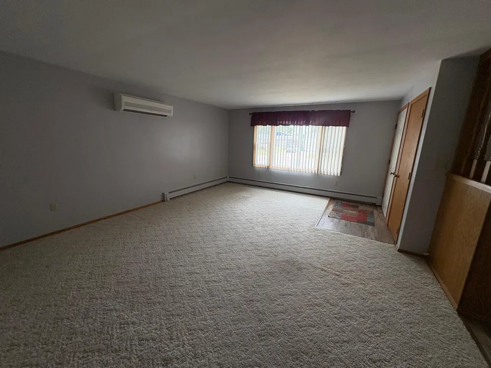 1431 7th Street Wahpeton, ND 58075