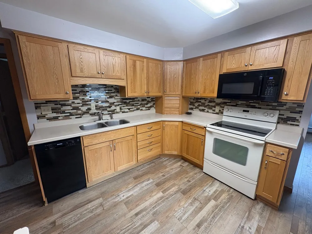 1431 7th Street Wahpeton, ND 58075