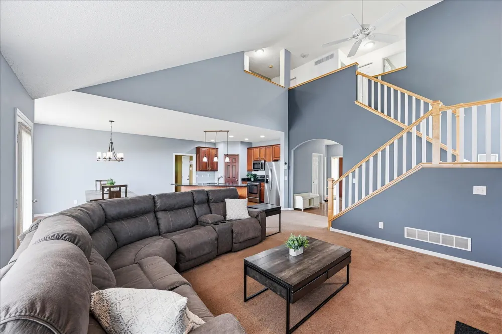 2410 Meadow Drive Buffalo, MN 55313