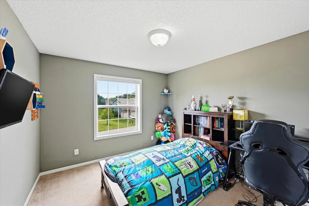 2410 Meadow Drive Buffalo, MN 55313