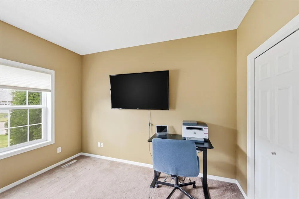 2410 Meadow Drive Buffalo, MN 55313