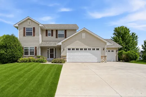 2410 Meadow Drive