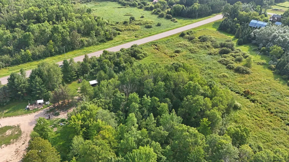 9311 Beroun Crossing Road Brook Park, MN 55007