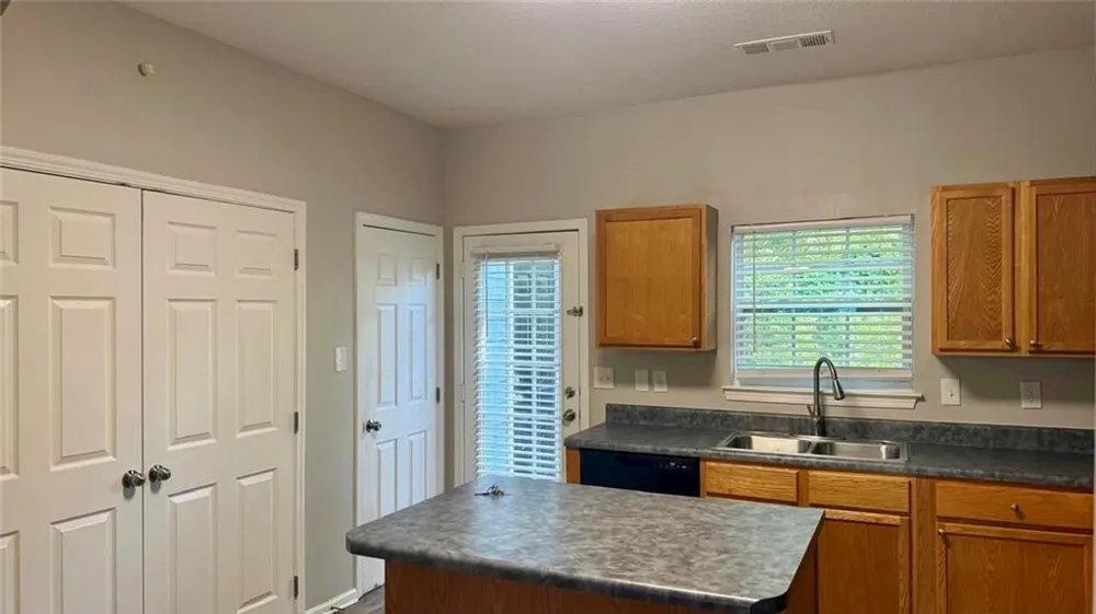369 Pine Hill Place #1 Norcross, GA 30093