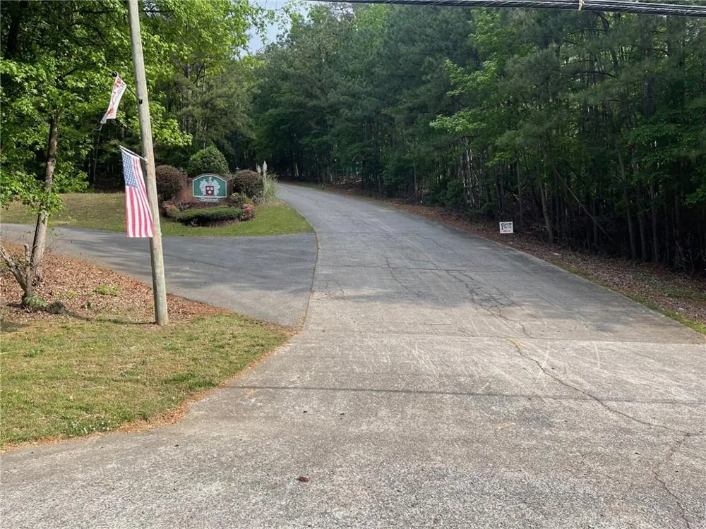 TR 1B Chalcrest Way Cave Spring, GA 30124