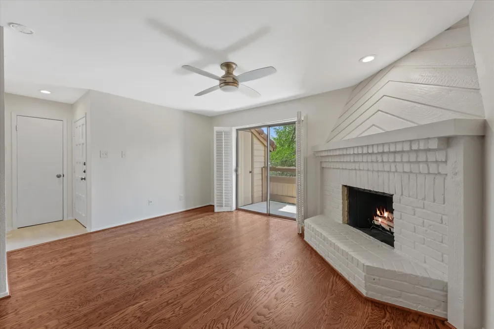7640 W Greenway Boulevard #6F Dallas, TX 75209