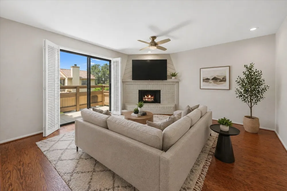 7640 W Greenway Boulevard #6F Dallas, TX 75209