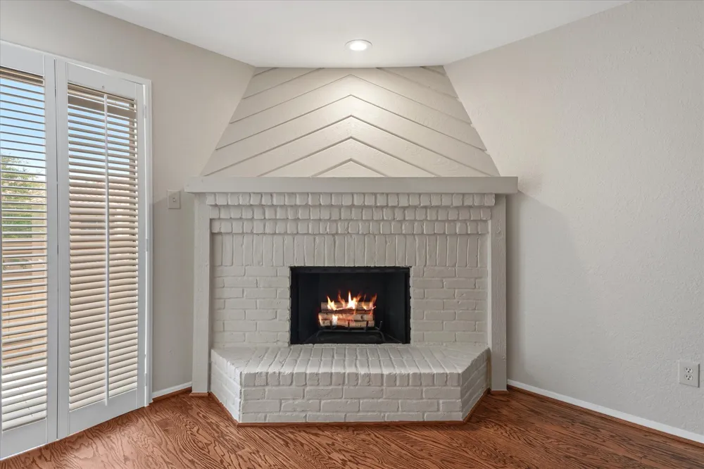 7640 W Greenway Boulevard #6F Dallas, TX 75209