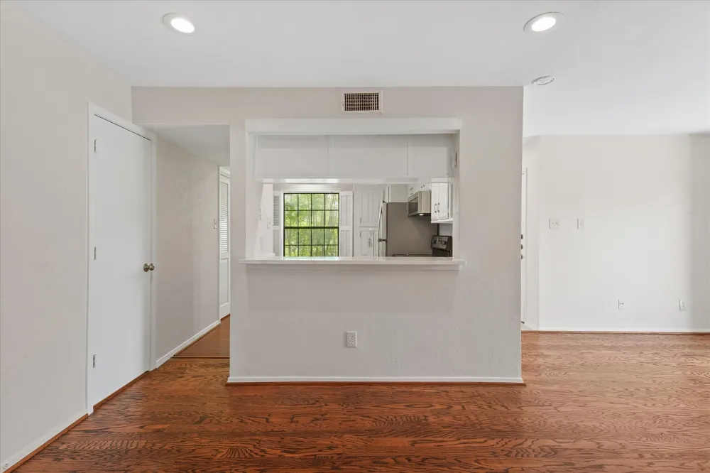 7640 W Greenway Boulevard #6F Dallas, TX 75209
