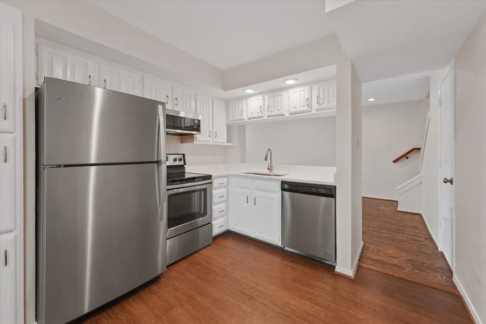 7640 W Greenway Boulevard #6F Dallas, TX 75209