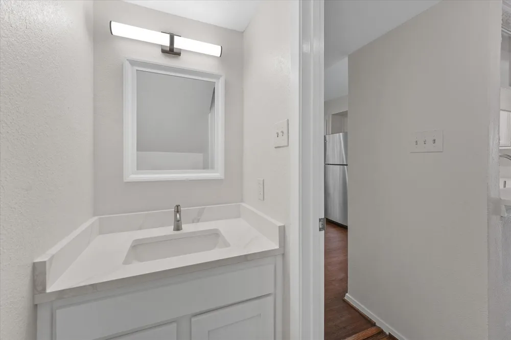 7640 W Greenway Boulevard #6F Dallas, TX 75209