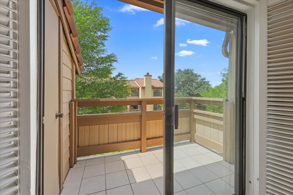 7640 W Greenway Boulevard #6F Dallas, TX 75209