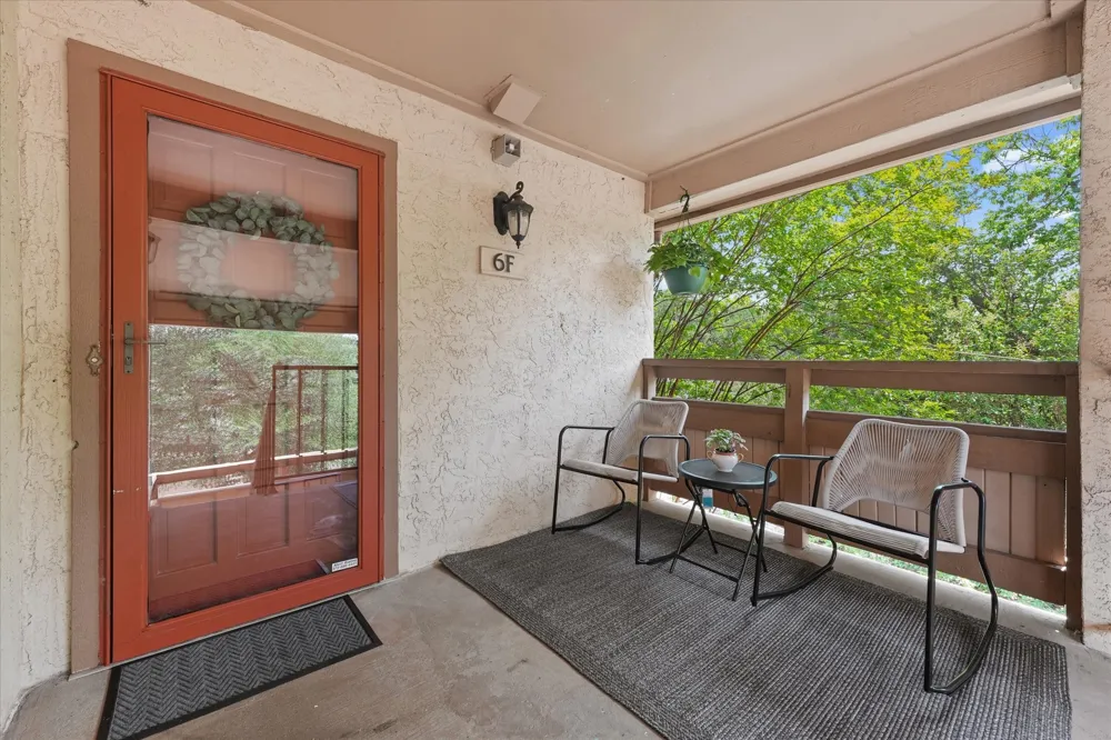 7640 W Greenway Boulevard #6F Dallas, TX 75209