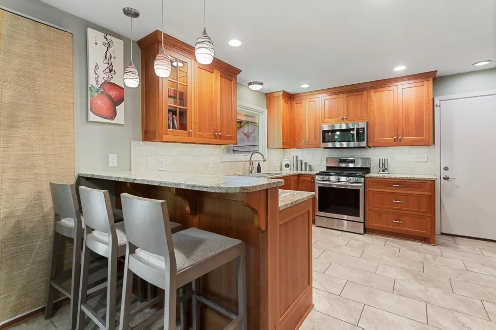 2685 Glenbrook Avenue Oakdale, MN 55128