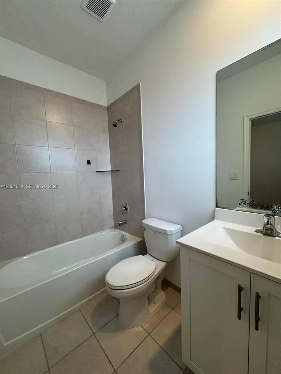 768 NE 206th Ter #768 Miami, FL 33179