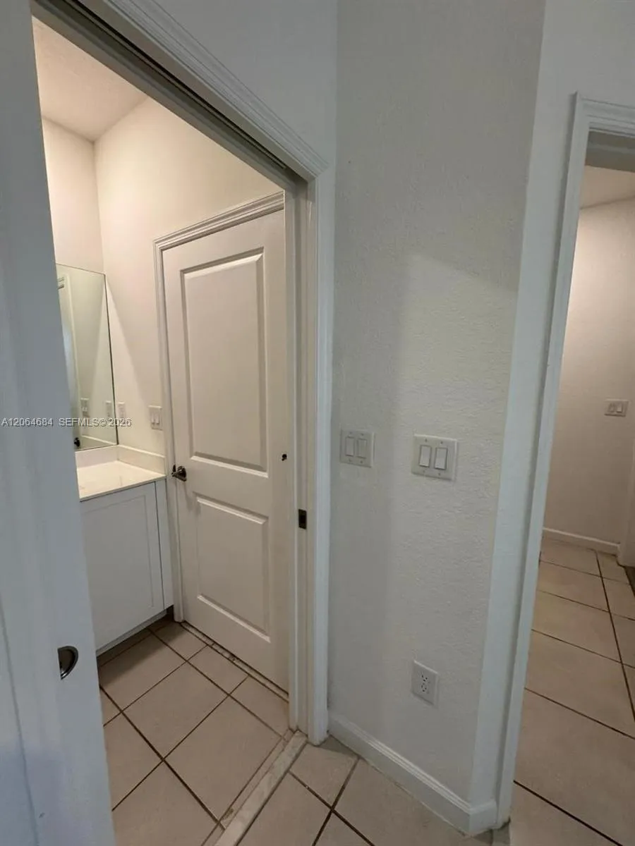 768 NE 206th Ter #768 Miami, FL 33179