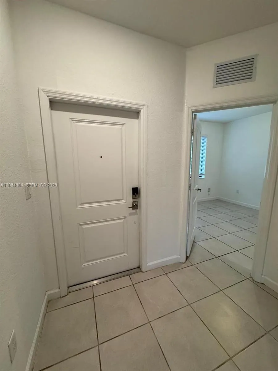 768 NE 206th Ter #768 Miami, FL 33179