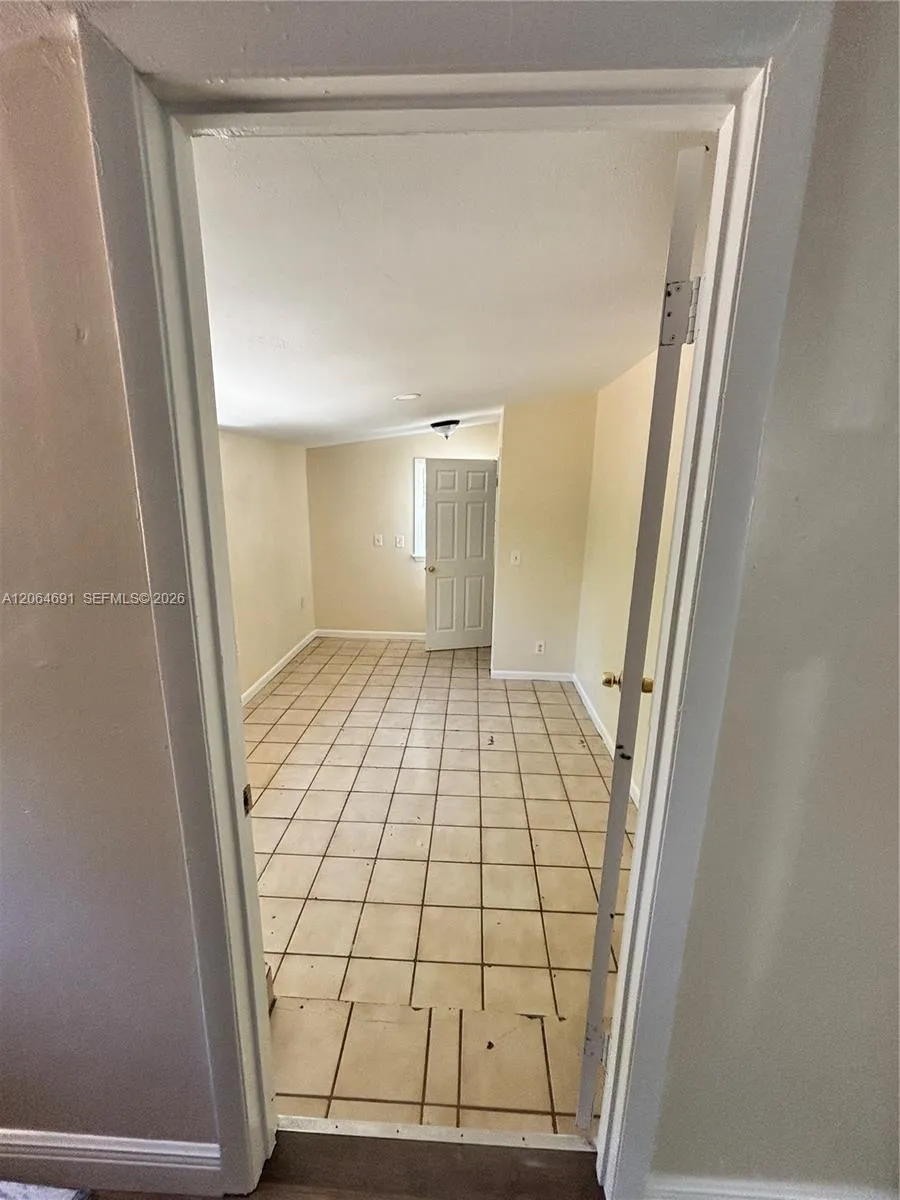 5442 Fourth Ave Fort Myers, FL 33907