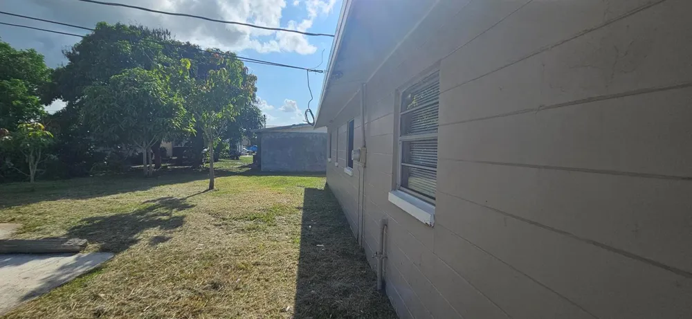 1126 FLORIDA AVENUE Clewiston, FL 33440