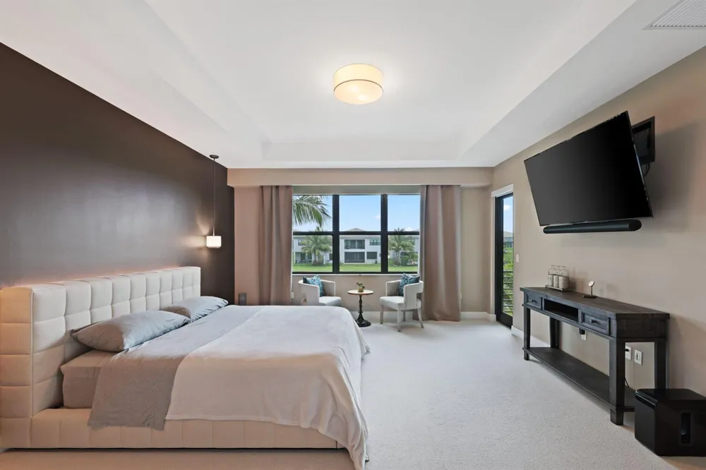 17092 Five Waters Avenue Boca Raton, FL 33496