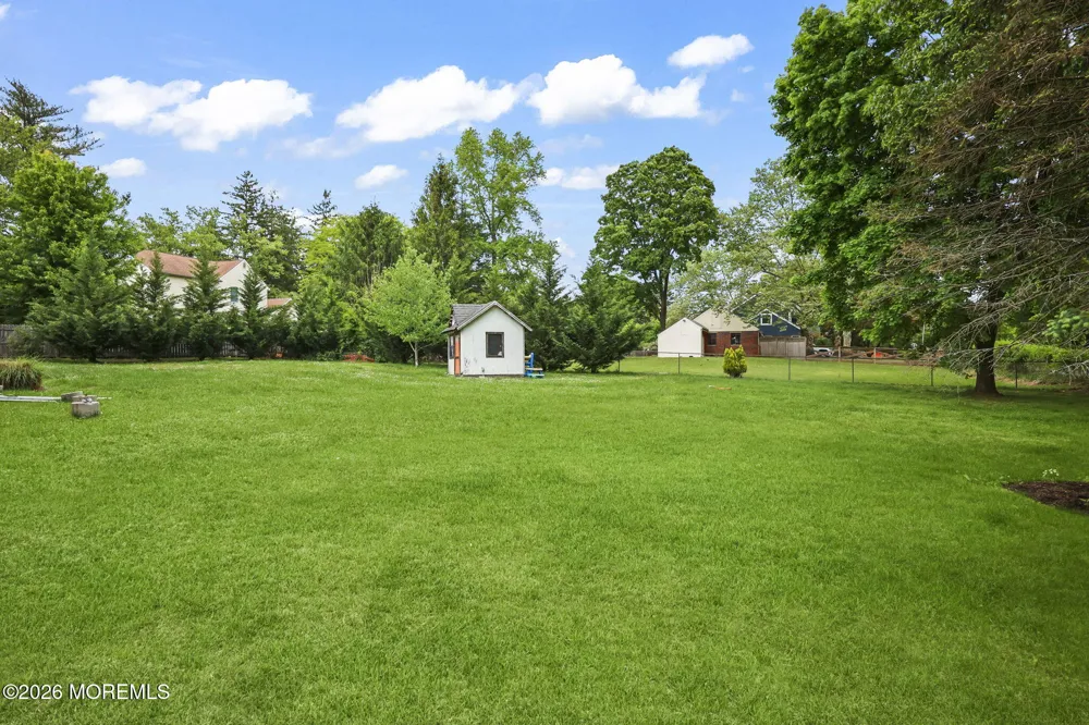 28 Riverview Drive Tinton Falls, NJ 07724
