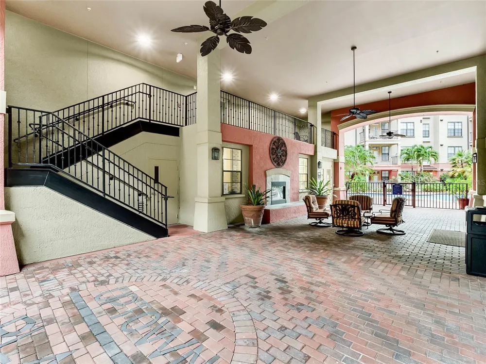 911 ORANGE AVENUE #309 Orlando, FL 32801