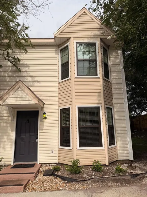 2302 MAKI ROAD #40