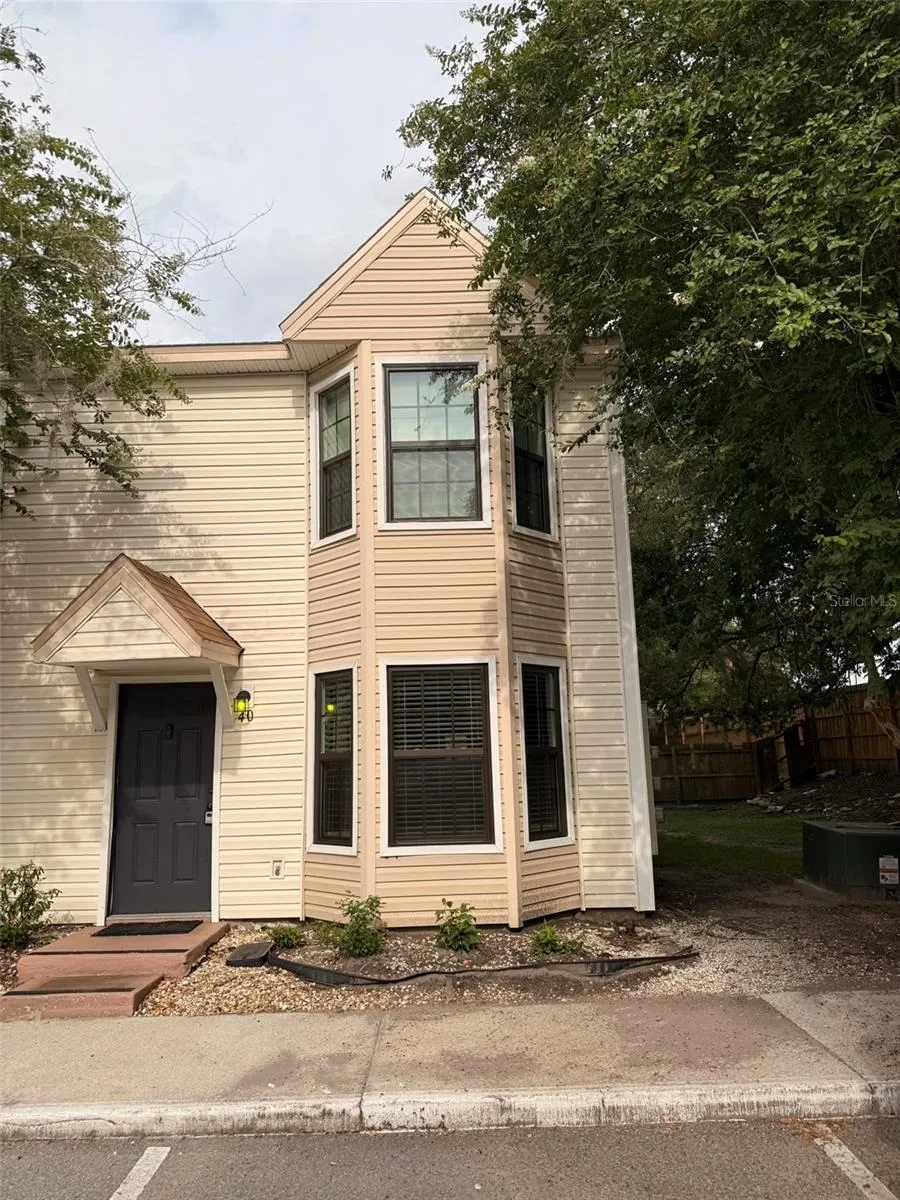 2302 MAKI ROAD #40 Plant City, FL 33563