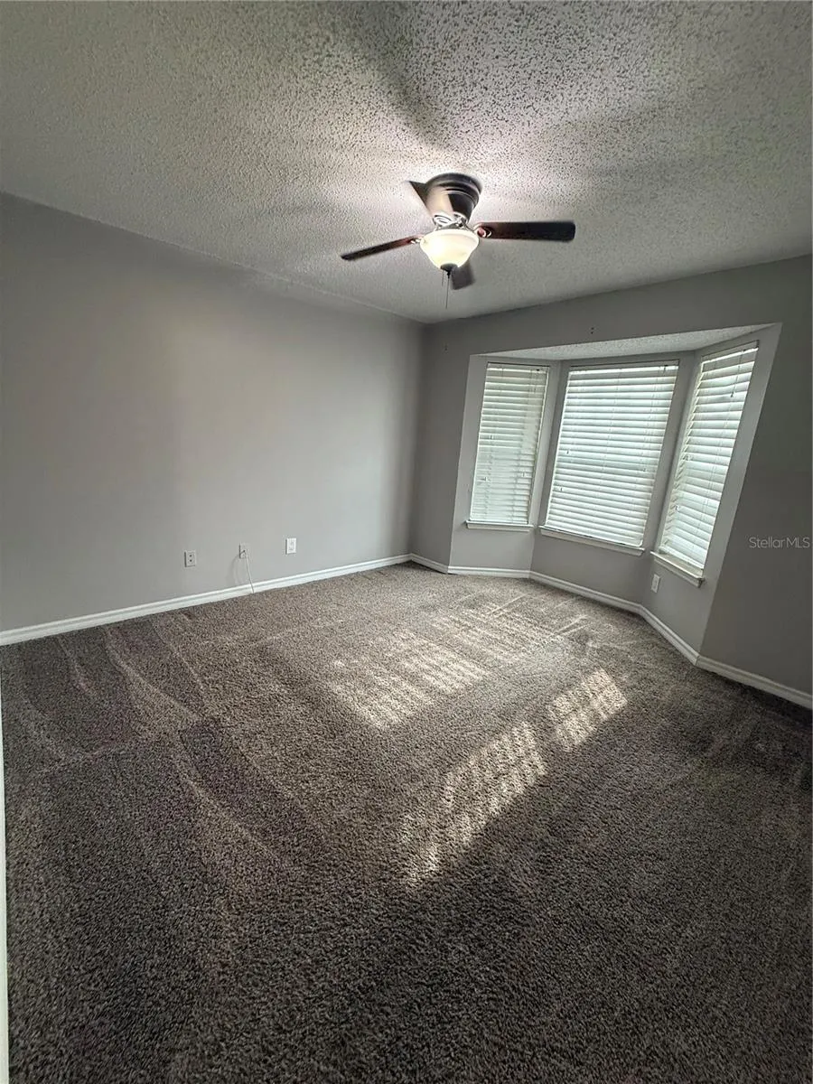 2302 MAKI ROAD #40 Plant City, FL 33563