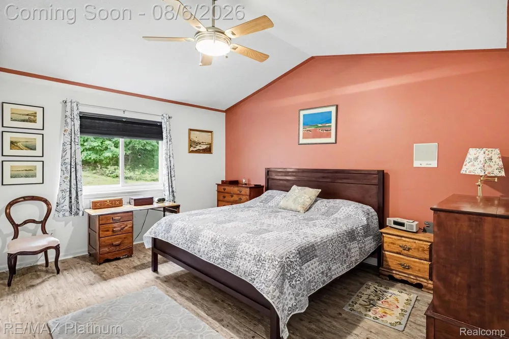 10404 FAWN RIDGE TRAIL Hartland Township, MI 48353