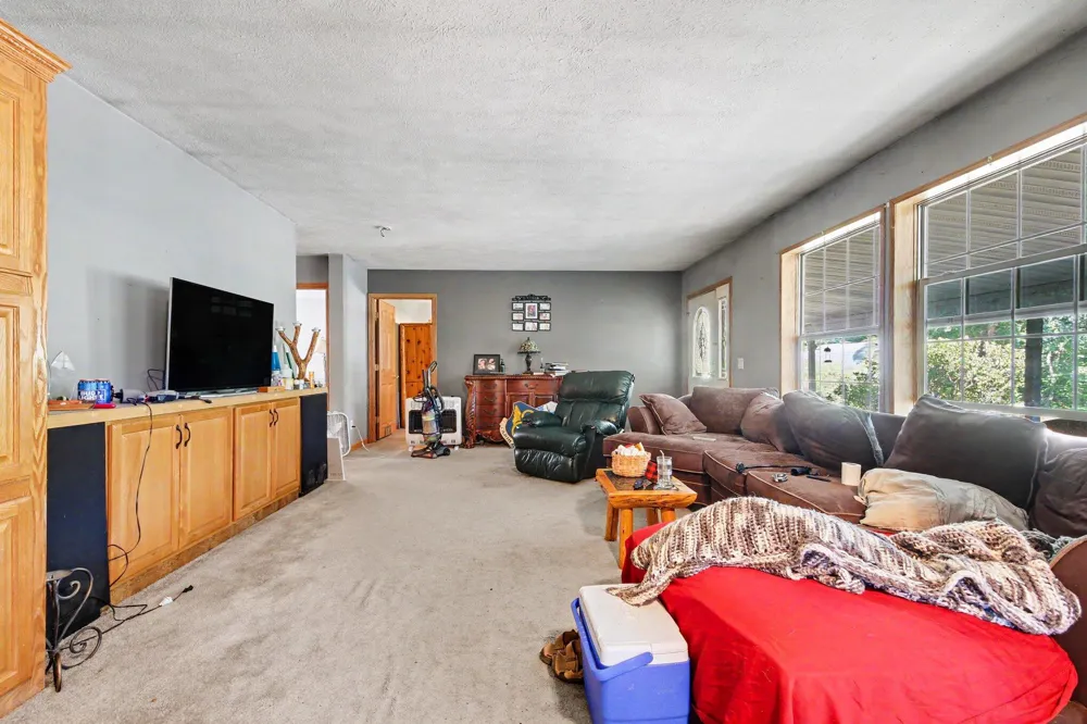 6266 E Hungerford Lake Drive Norwich Township, MI 49307