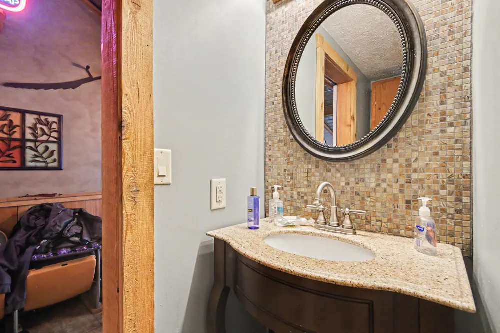 6266 E Hungerford Lake Drive Norwich Township, MI 49307