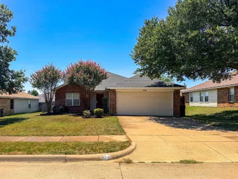 833 Edgehill Road
