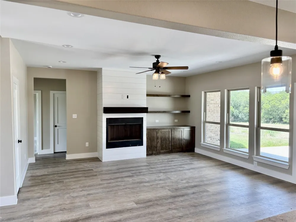 1026 CR 1610 Lone Oak, TX 75453