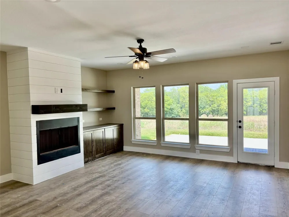 1026 CR 1610 Lone Oak, TX 75453