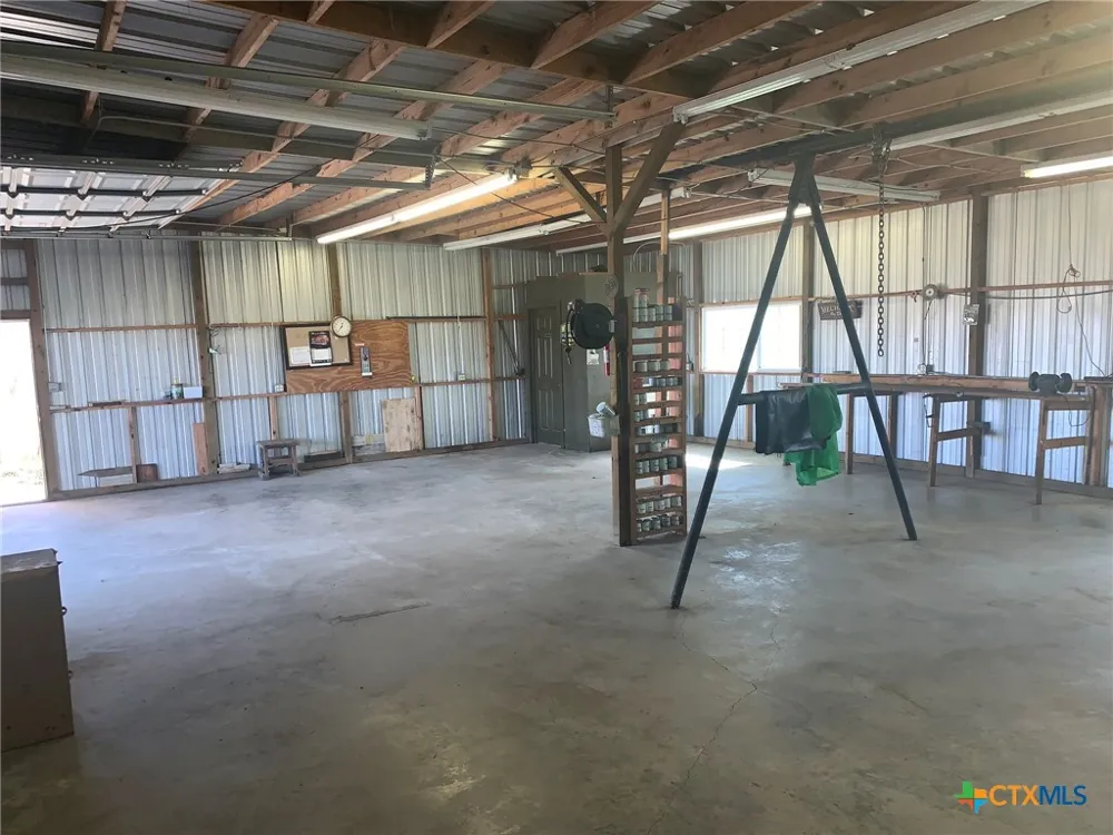 10704 State Highway 185 Victoria, TX 77905