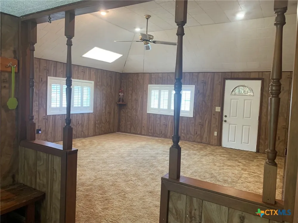 10704 State Highway 185 Victoria, TX 77905