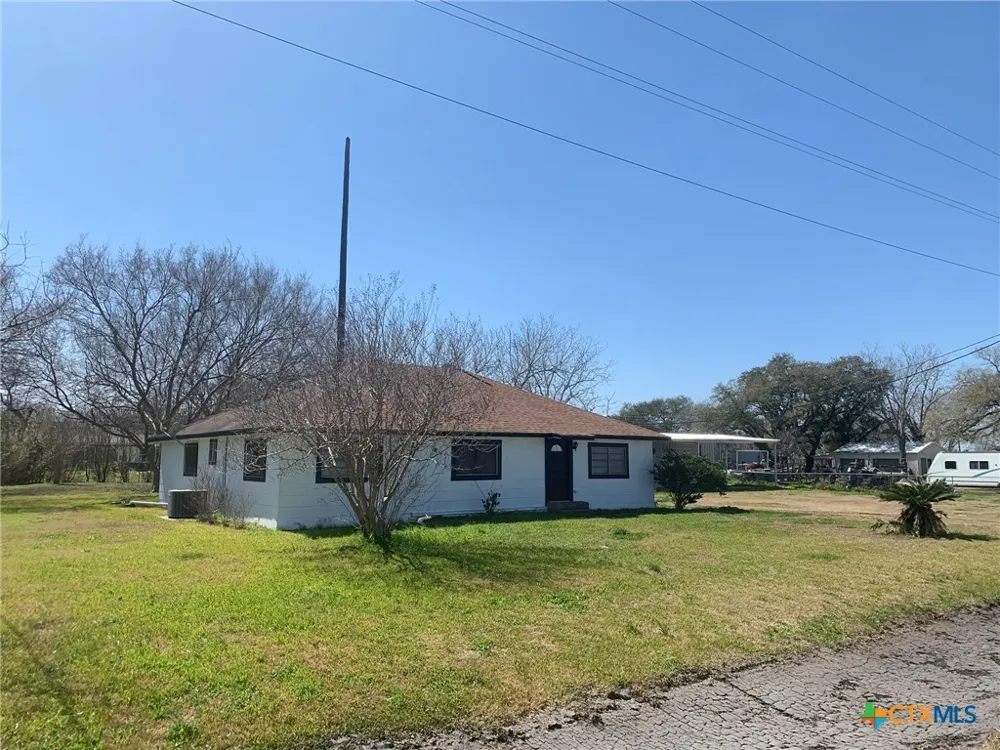 10704 State Highway 185 Victoria, TX 77905