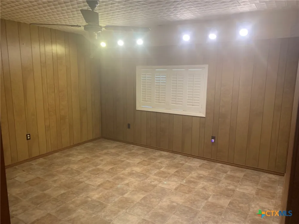 10704 State Highway 185 Victoria, TX 77905