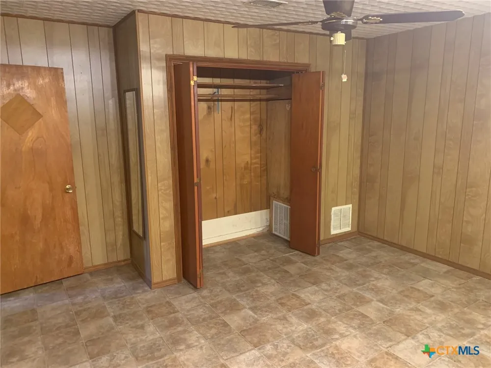 10704 State Highway 185 Victoria, TX 77905