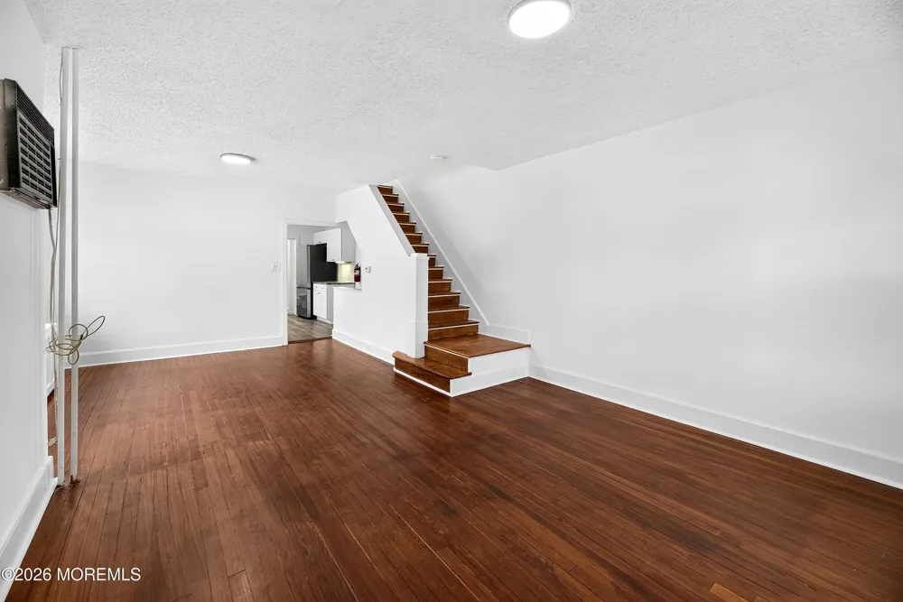 22 Grant Street Riverside, NJ 08075