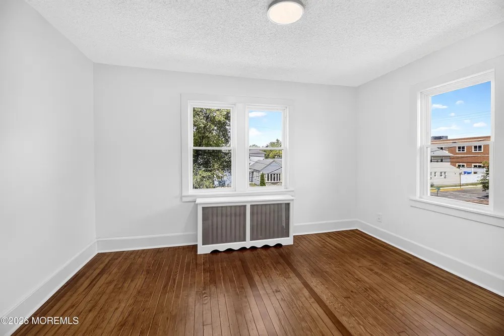 22 Grant Street Riverside, NJ 08075