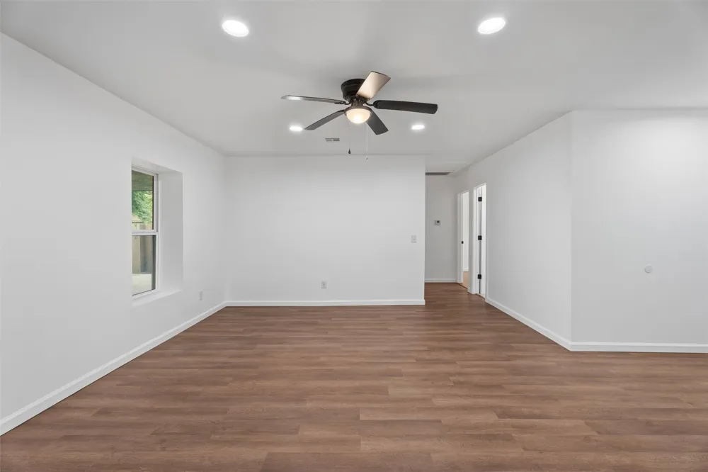 206 S Shawnee Avenue Dewey, OK 74029